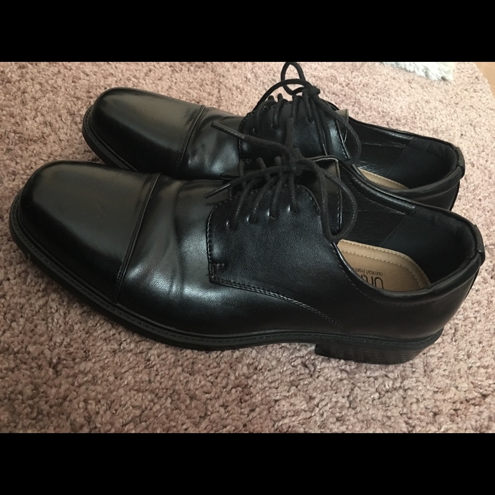 Good Croft & Barrow Mens Black Dress Shoes size 9